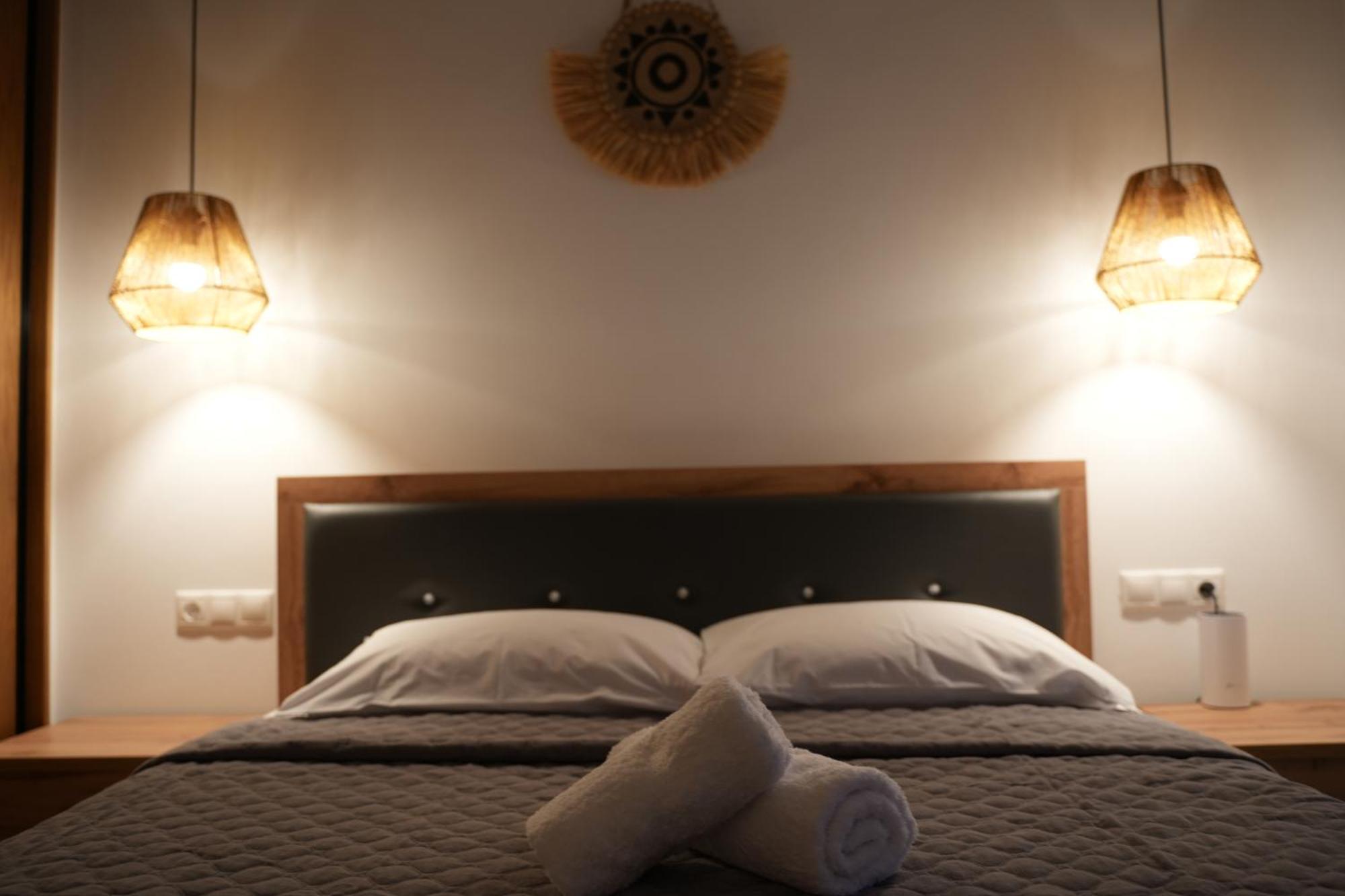 Pyrra Apartments Skýros Eksteriør bilde