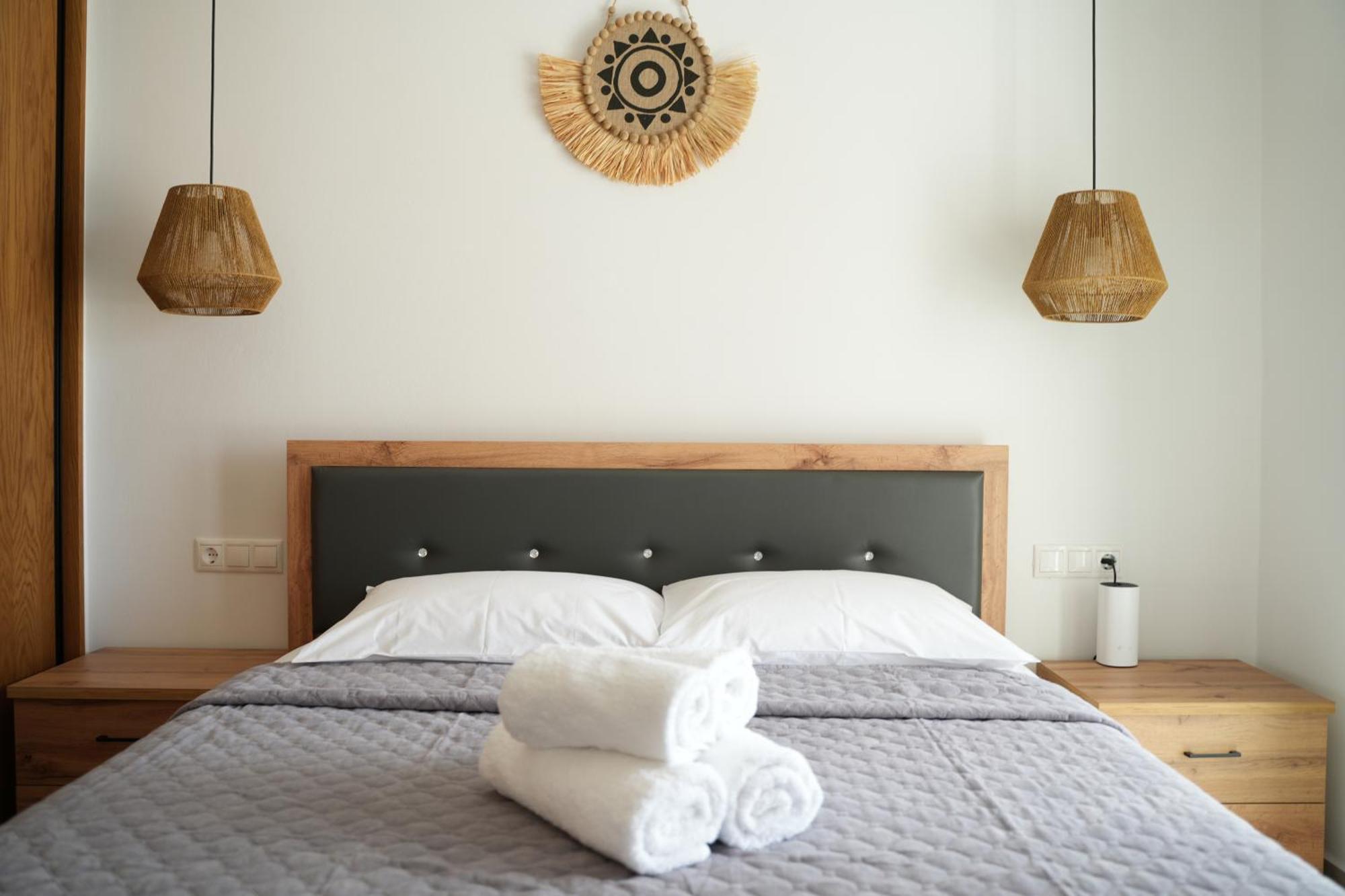Pyrra Apartments Skýros Eksteriør bilde